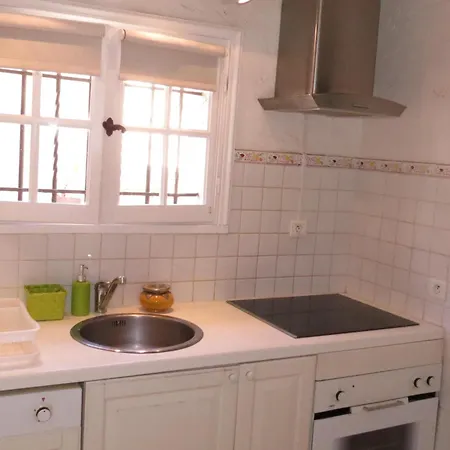 Holiday home Mazet Duplex 3/4 Pieces Climatise, Piscine, Proche Croisette - - Fr-1-780-77