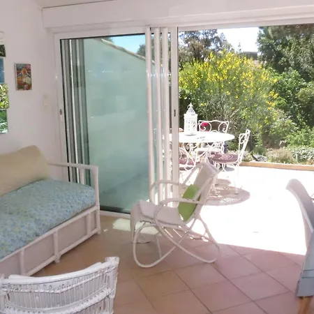 Vakantiehuis Mazet Duplex 3/4 Pieces Climatise, Piscine, Proche Croisette - - Fr-1-780-77 Sainte-Maxime